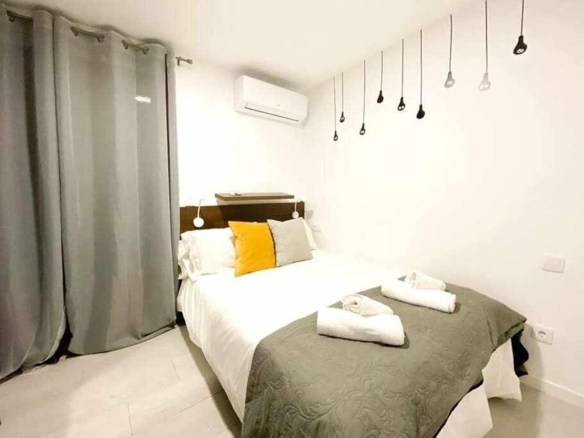 Apartment In Alicante Downtown/El Postiguet Beach Exterior foto